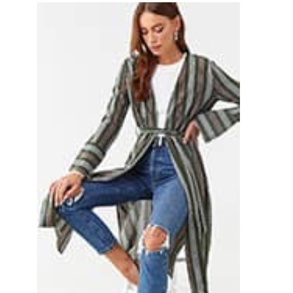 Forever 21 Tops - Forever 21 striped print cardigan